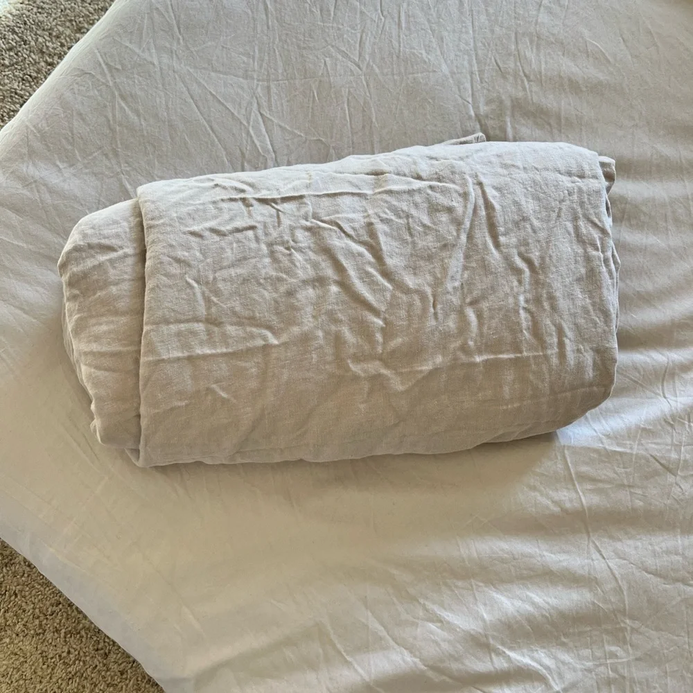 Magic Linen couch cover in 100& natural linen 110 x 165”